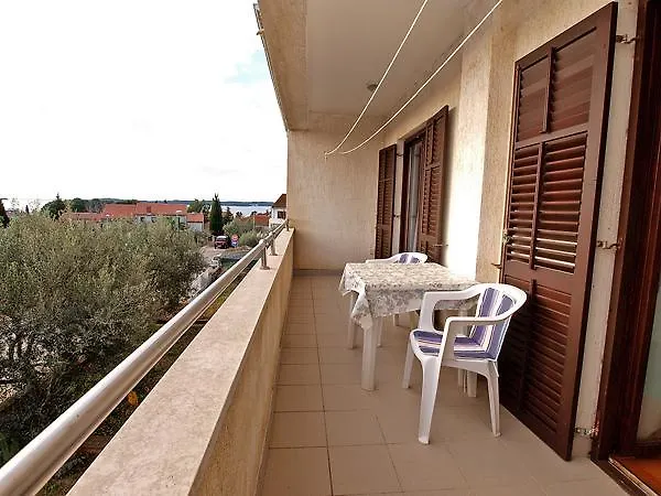 Apartments Prostin 70