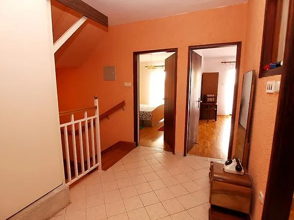 Apartments Prostin 70 0*, Fazana Croatia
