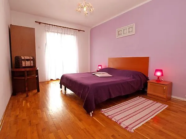 Apartments Prostin 70  Fazana